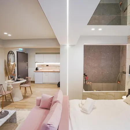 & Апартаменты