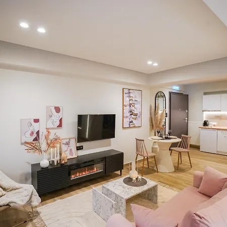 & Апартаменты